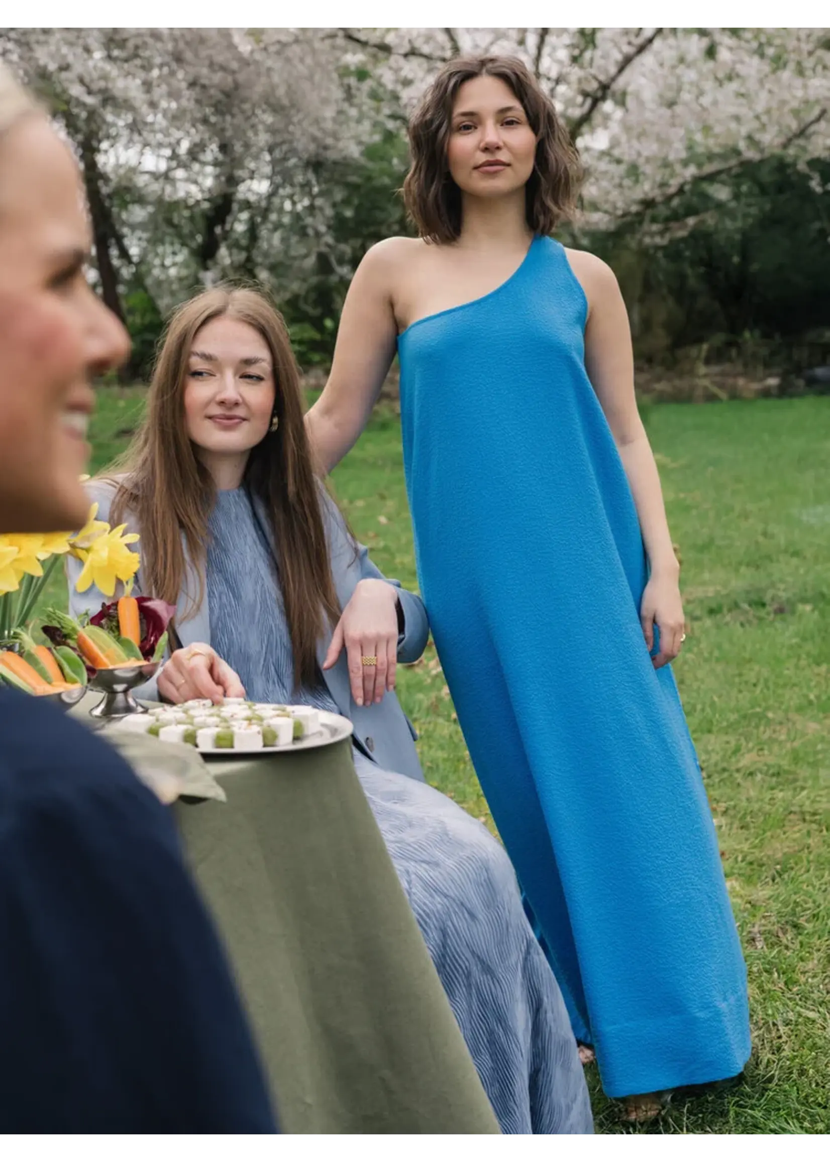 LES SOEURS LS ROBINE ONE SHOULDER DRESS BRIGHT BLUE