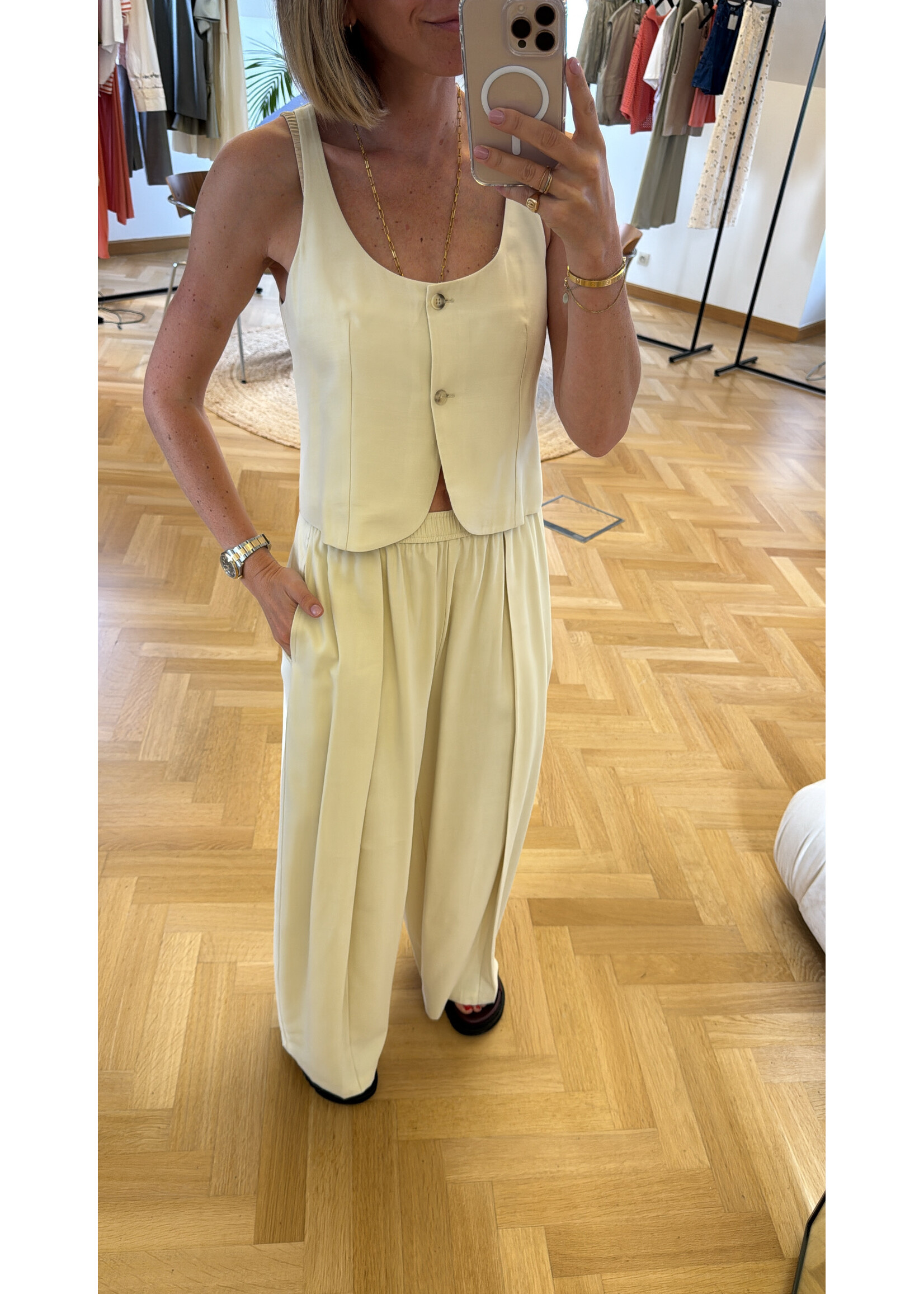 EDITED ED QUANDA TROUSERS ALMOND MILK