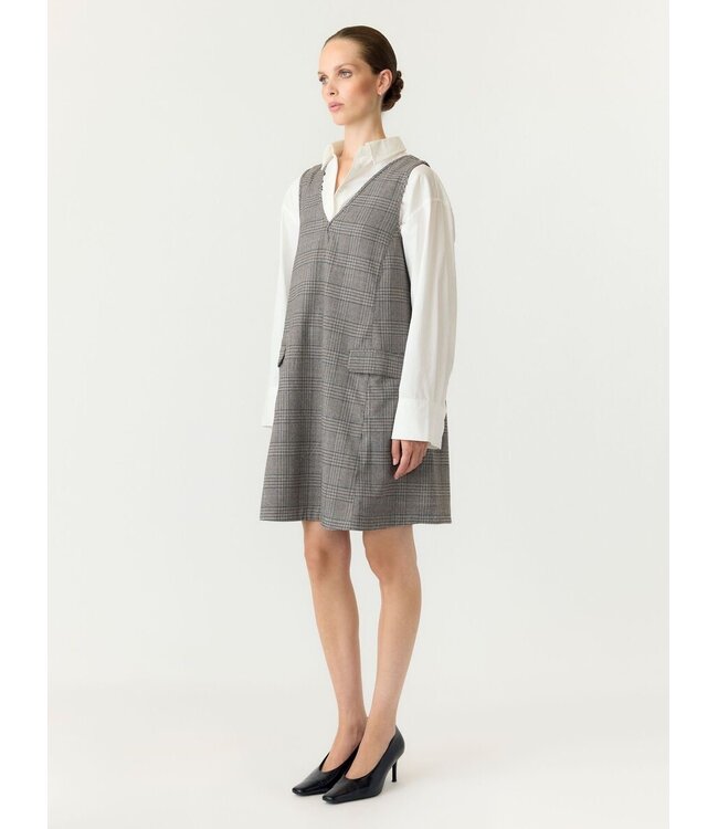 YAS YASDAKOTA SL WIDE SPENCER DRESS TAUPE GREY/CHECKS