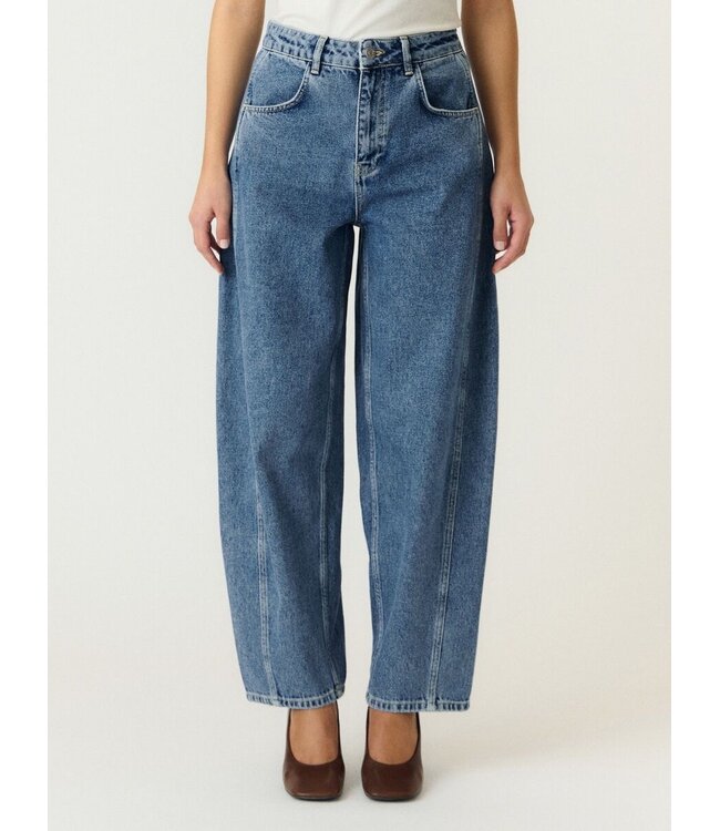 YAS YASCAMEA HW BARREL ANKLE JEANS LIGHT BLUE DENIM