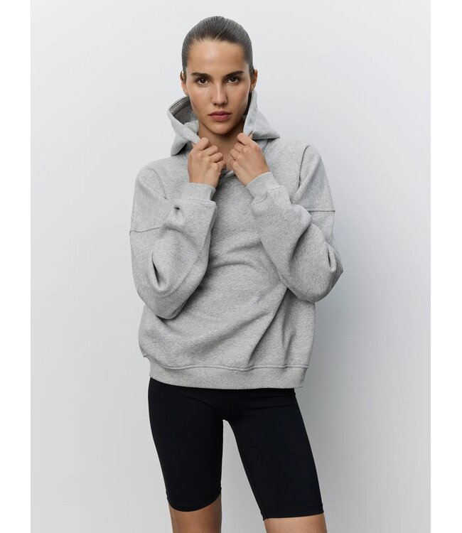 SOFIE SCHNOOR SS RANYASPO HOODIE GREY MEL