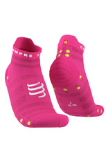 Compressport Pro Racing Socks v4.0 Ultralight Run Low - Fluo Pink/Primerose