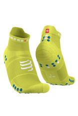Compressport Pro Racing Socks v4.0 Run Low - Primerose/Fjord Blue