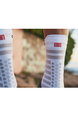 Compressport Pro Racing Socks v4.0 Ultralight Run High - White/Alloy