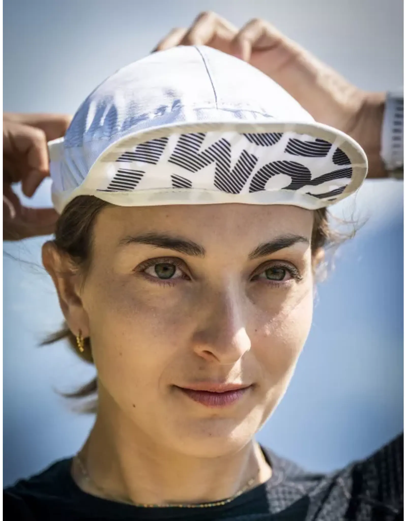 Compressport Ice Cap Sun Shade - White