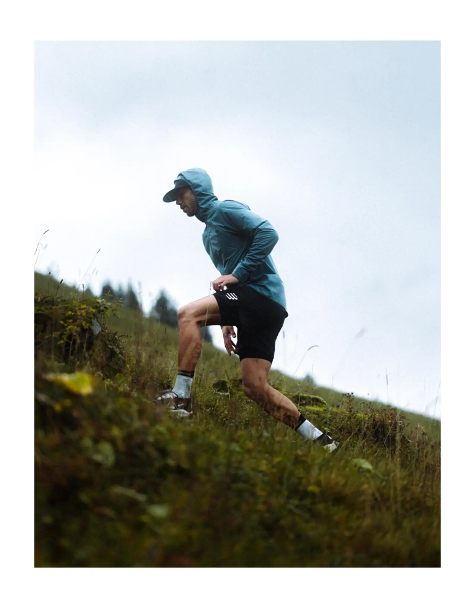 Compressport Pro Racing Socks V4.0 Trail - Grey Dawn/Ceylon Yellow