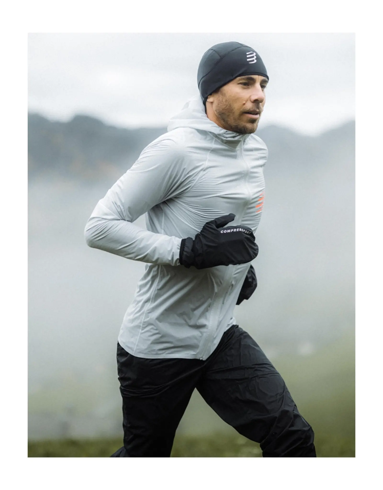 Compressport Hurricane Waterproof Mittens - Black