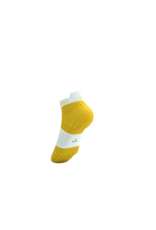 Compressport Pro Racing Socks V4.0 Run Low - Lemon/White
