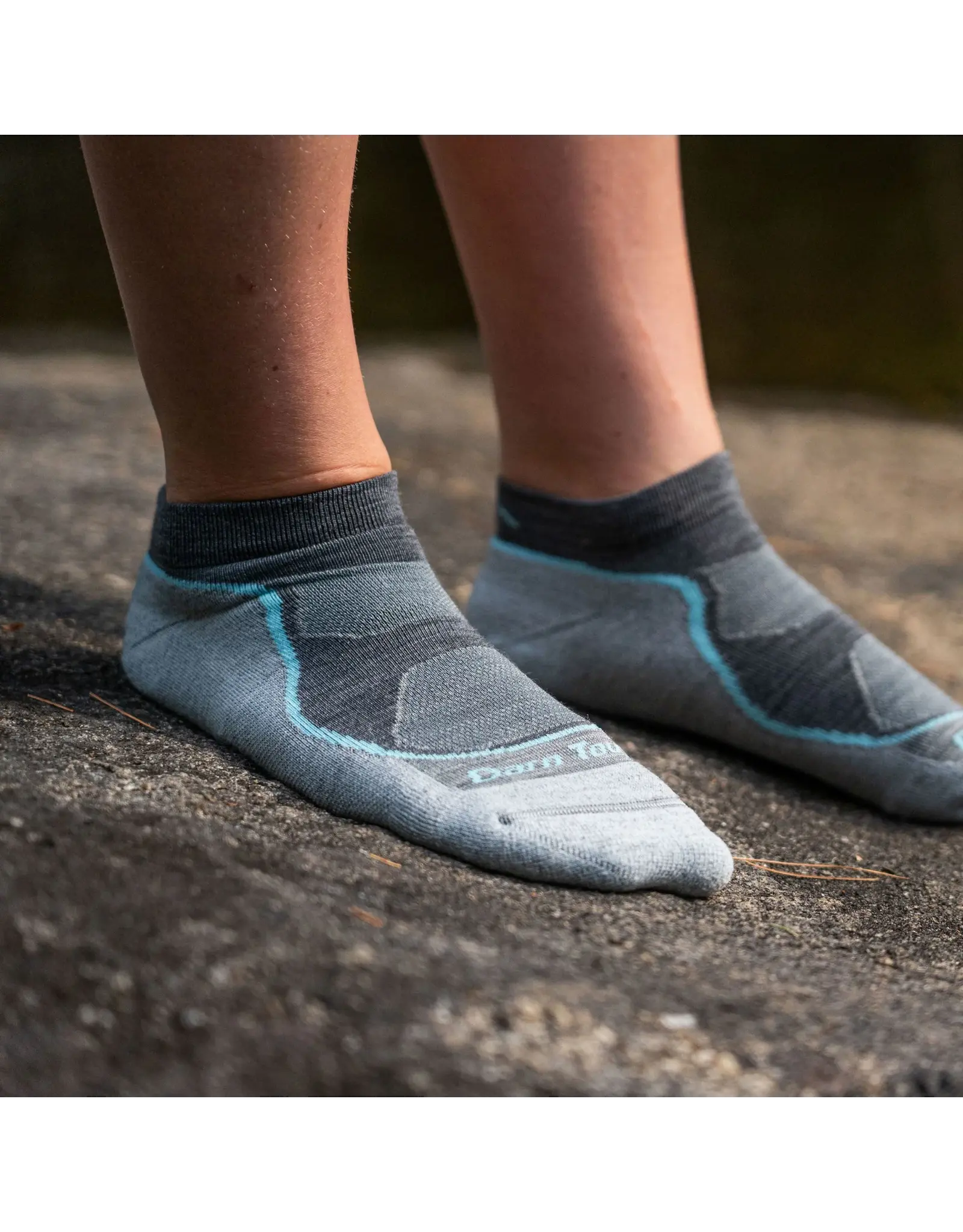 Darn Tough Light Hiker 1/4 Lightweight with Cushion - Slate