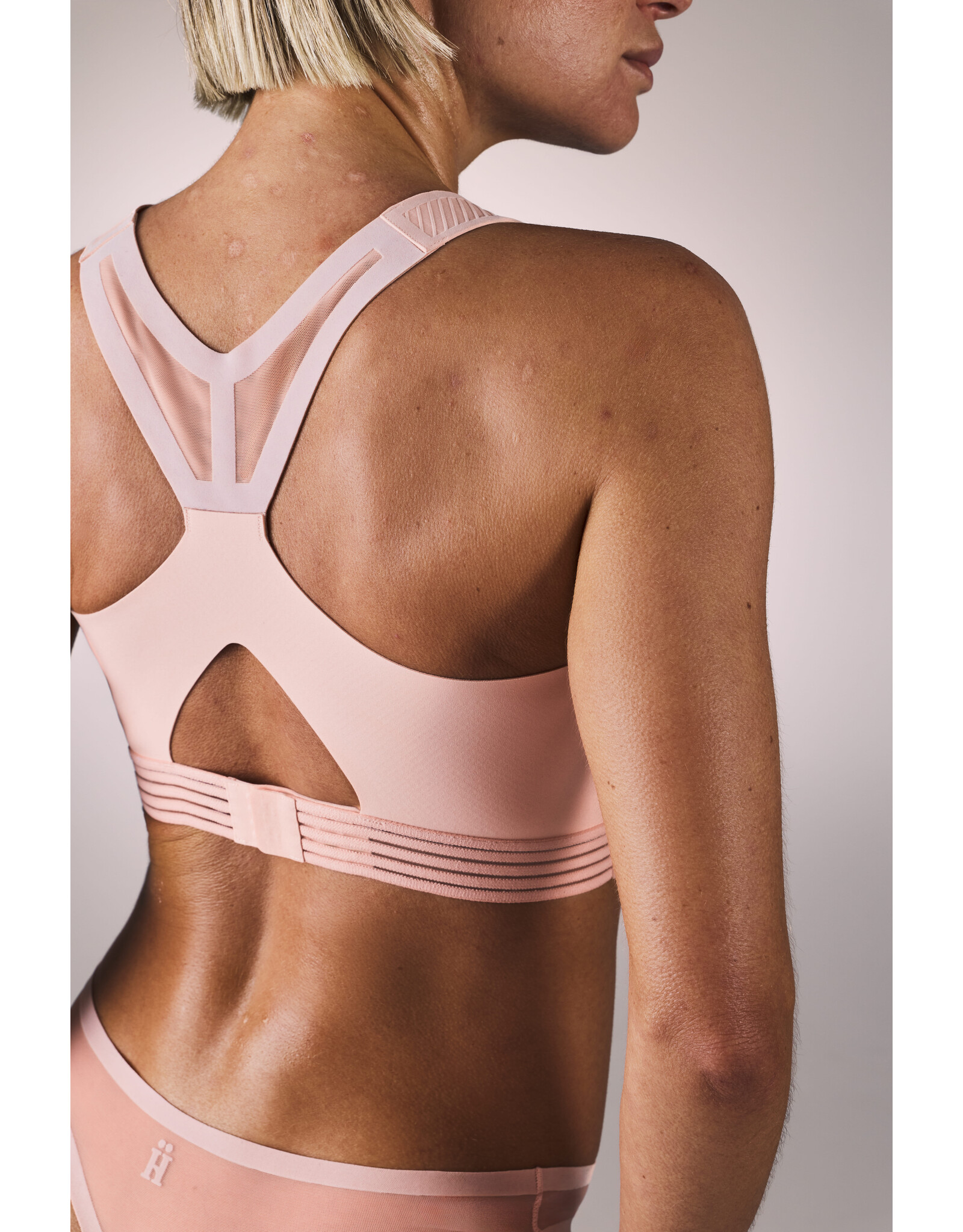 Hästko BRA N°39 - Nude