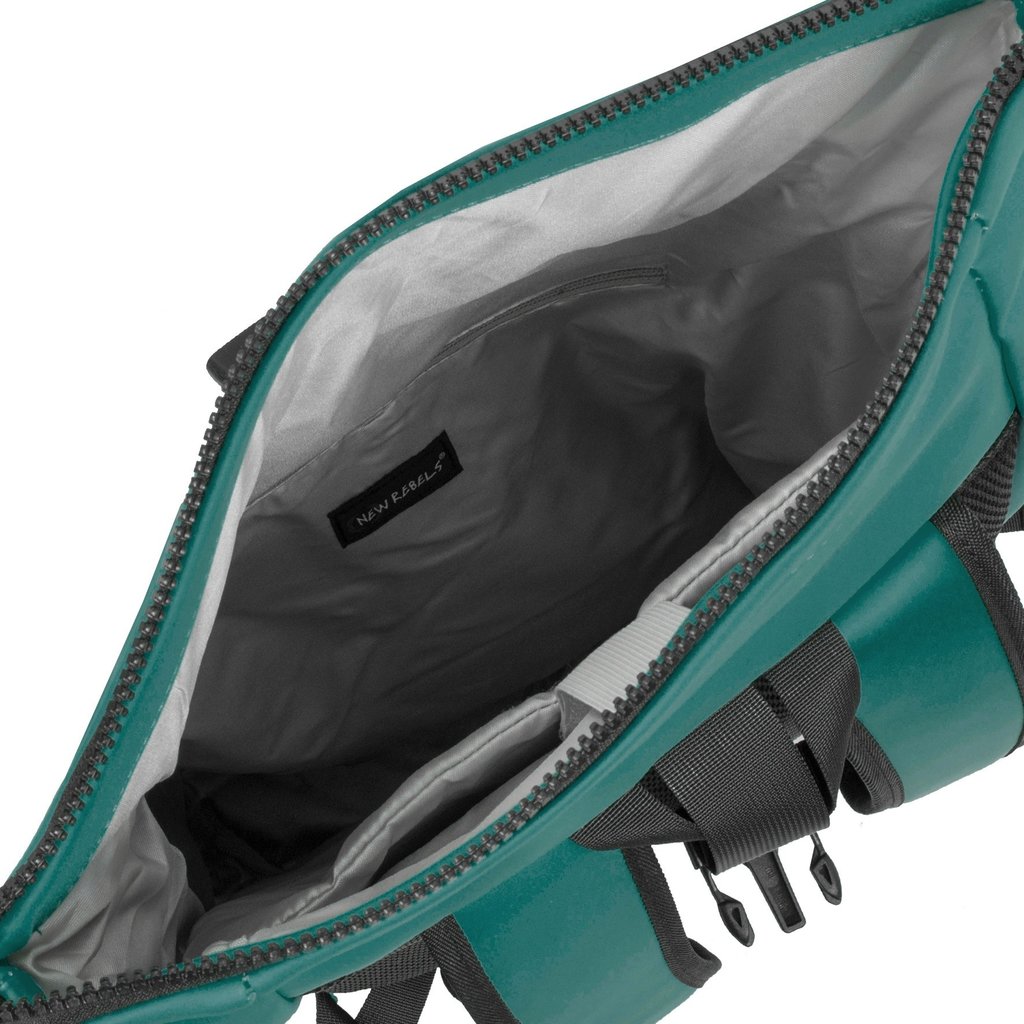 New Rebels New Rebels Mart New York Petrol 21L Rugtas Rolltop Waterafstotend Laptop15.6"