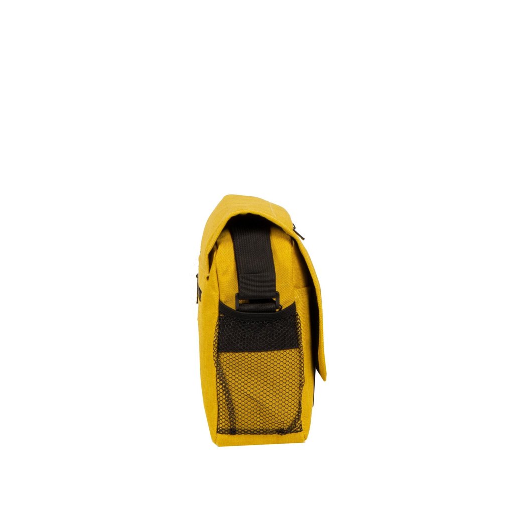 New Rebels New Rebels ® Heaven25 - Medium Schoudertas  A5 - Crossbodytas met flap - Occur Geel