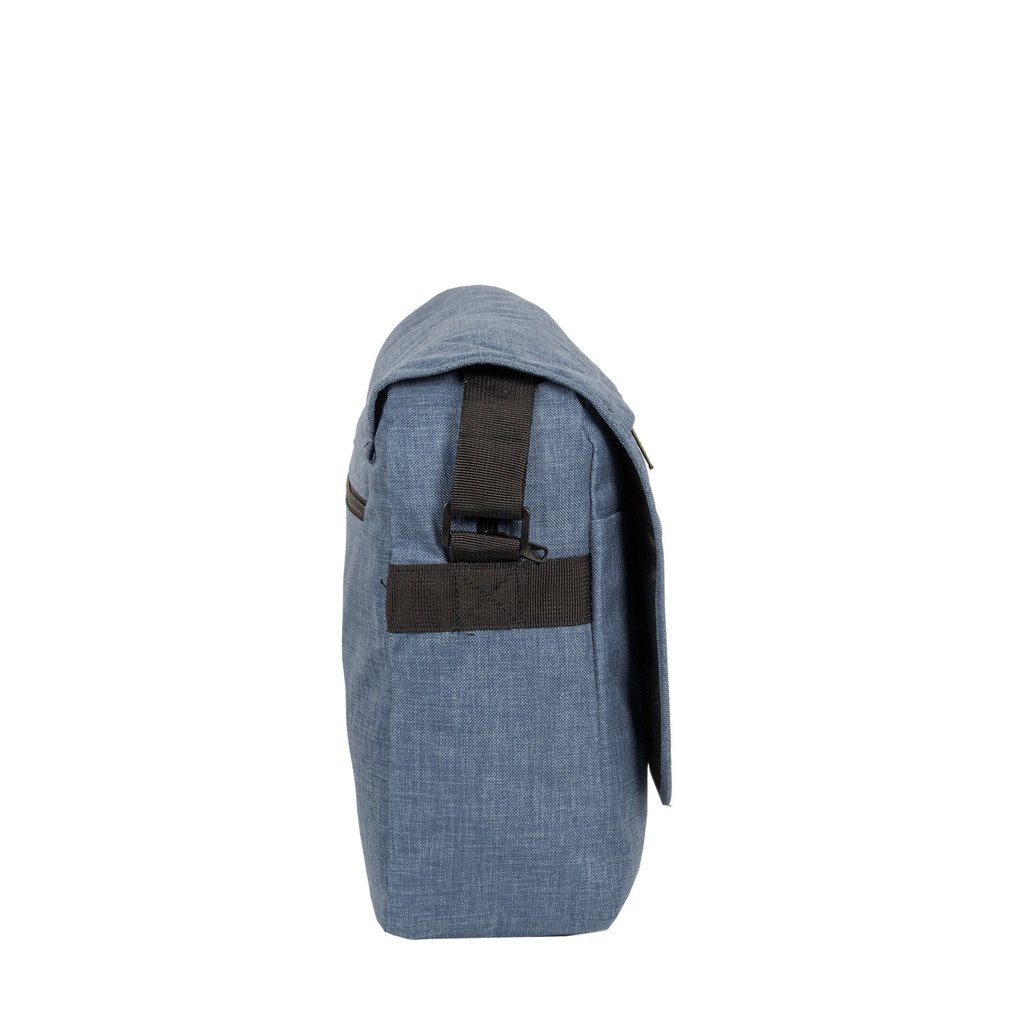 New Rebels ® Heaven 26 – Large -  Laptoptasche 15,6“ - Umhängetasche  A4 - Soft Blau