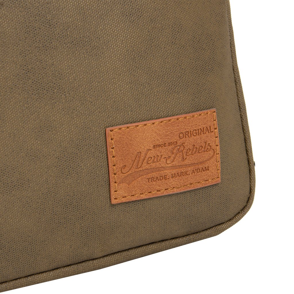 New-Rebels® Waxed Crossover Brown