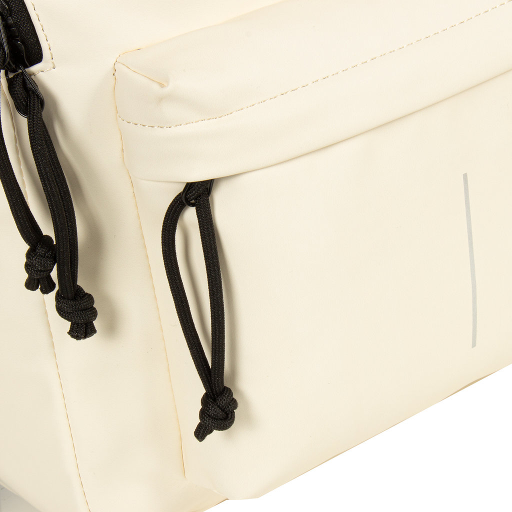 New Rebels New Rebels Mart Chicago Off White 17L Backpack Water Repellent Laptop 13"