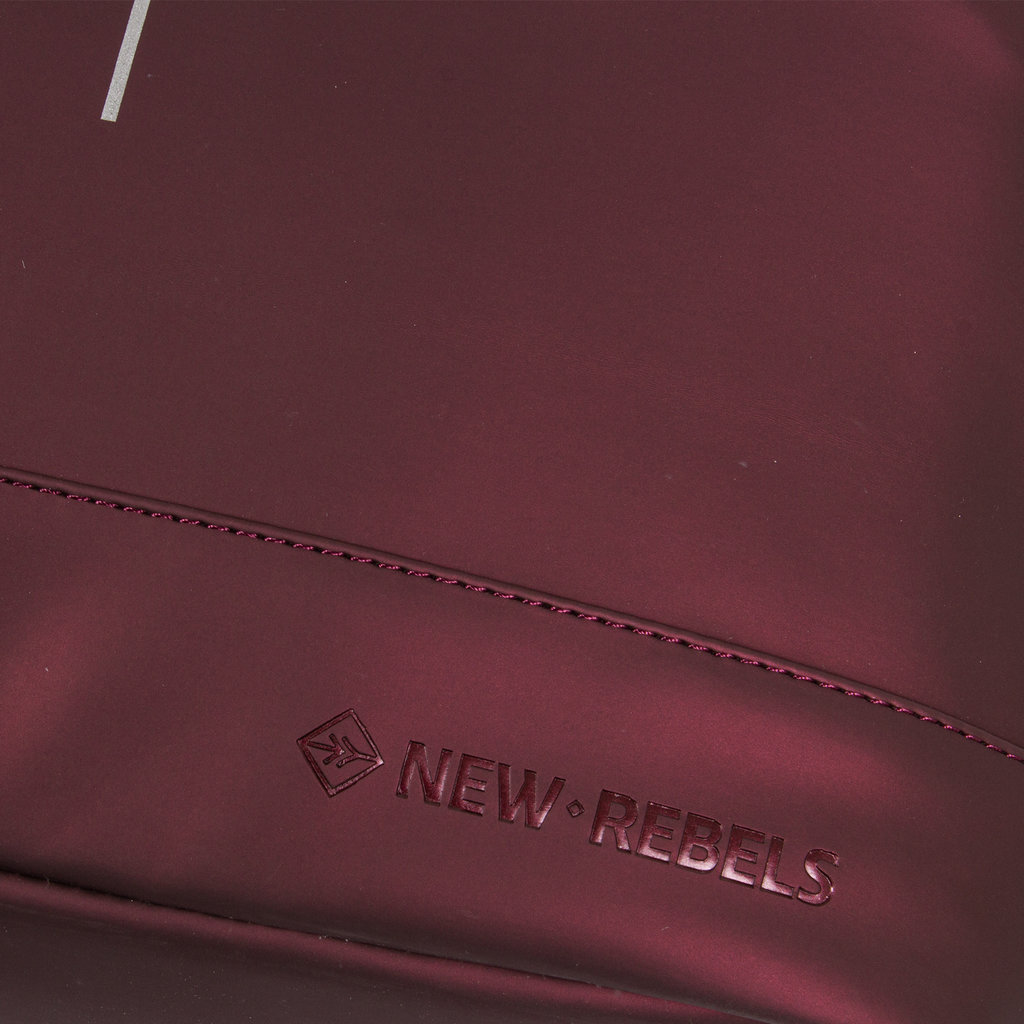 New-Rebels® Mart - Roll-Top - Backpack - Waterafstotend  - Metallic Burgundy  - Large II - 30x12x43cm - Rugtas - Rugzak