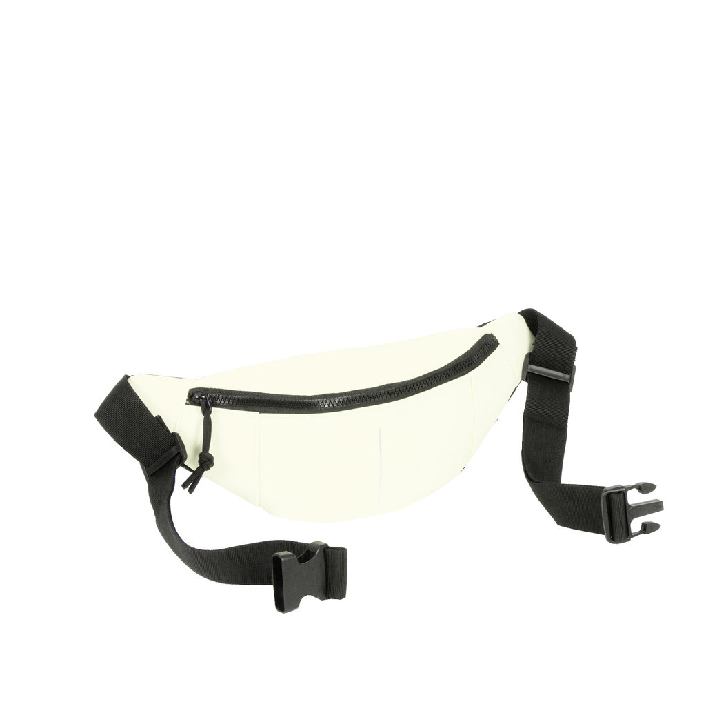 New Rebels New Rebels ® Mart - Waterafstotend - Fanny Pack - Heuptas - Wit