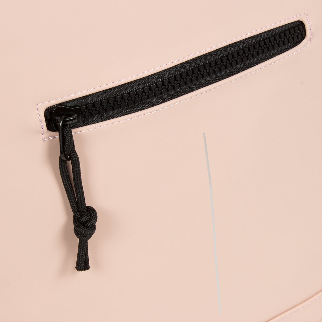 New Rebels New Rebels ® Mart - Top Zip - Waterafstotend -  Rugtas - Laptoptas 13,3 Inch. - Shopper - Zacht Roze
