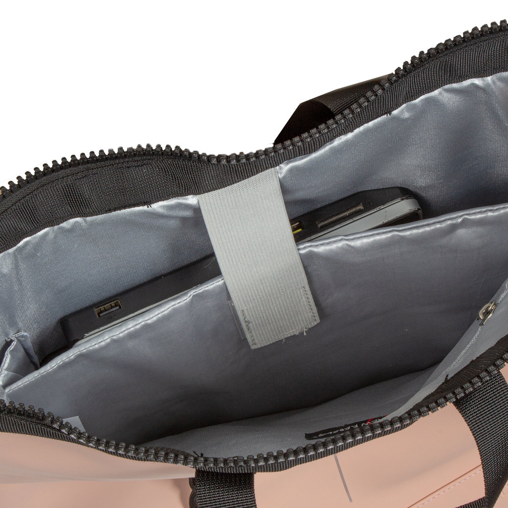 New Rebels New Rebels ® Mart - Top Zip - Waterafstotend -  Rugtas - Laptoptas 13,3 Inch. - Shopper - Zacht Roze