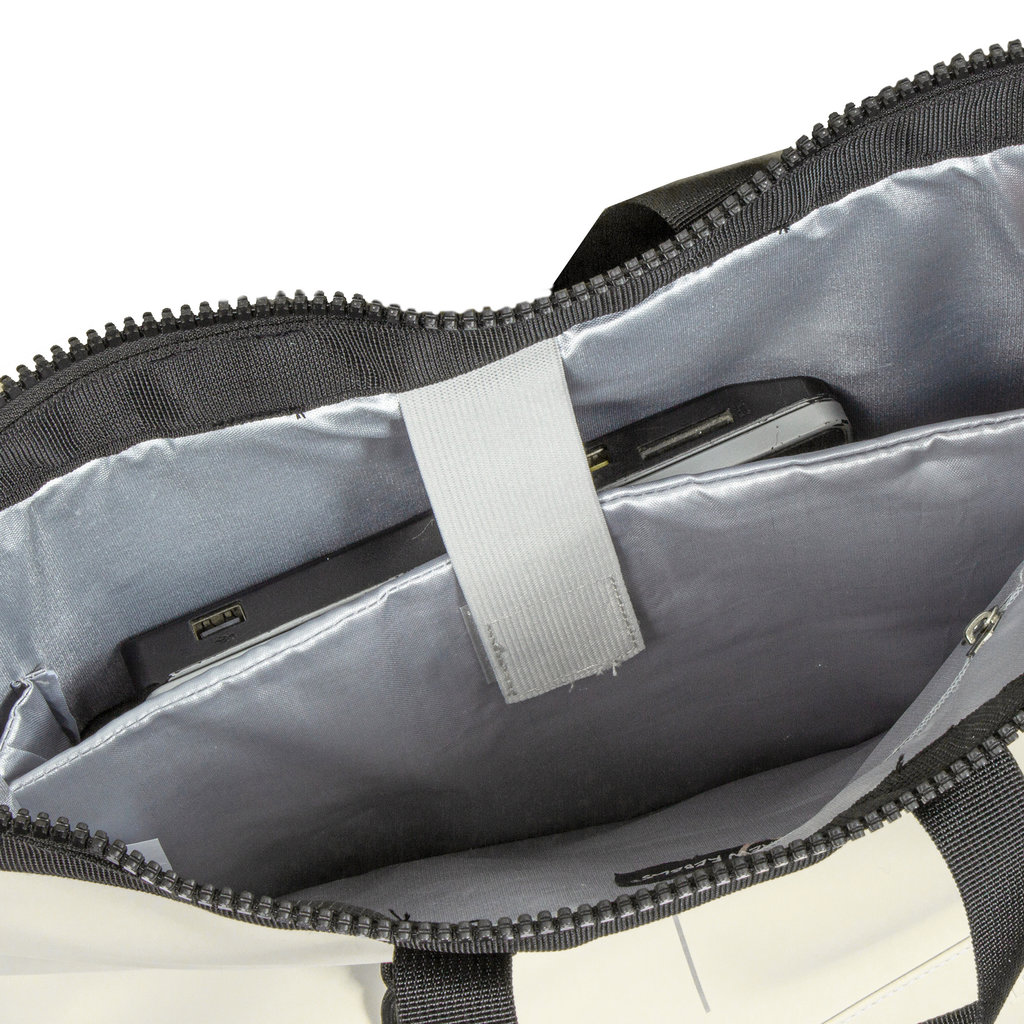 New Rebels New Rebels ® Mart - Top Zip - Waterafstotend -  Rugtas - Laptoptas 13,3 Inch. - Shopper - Wit