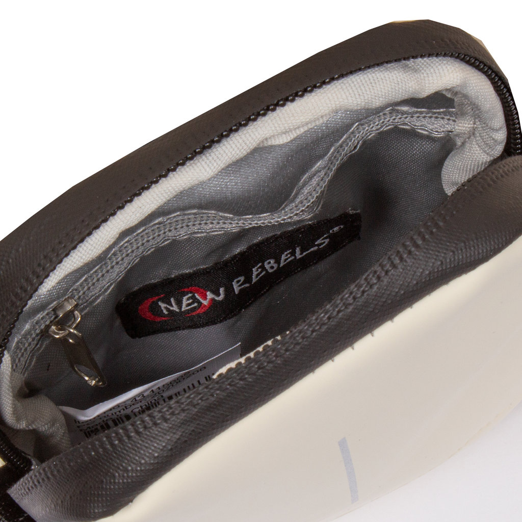 New Rebels New Rebels ® Mart - Water Repellent - Phone Pocket - White