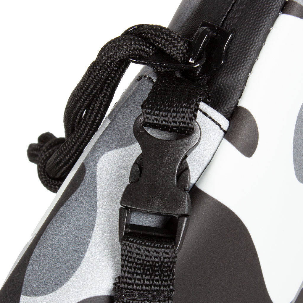 New Rebels New Rebels ® Mart - Waterafstotend - Telefoontas  - Telefoontasje - Army Camouflage Grey