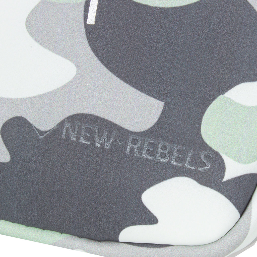 New Rebels ® Mart - Water Repellent - Phone Pocket - Army Camouflage Mint