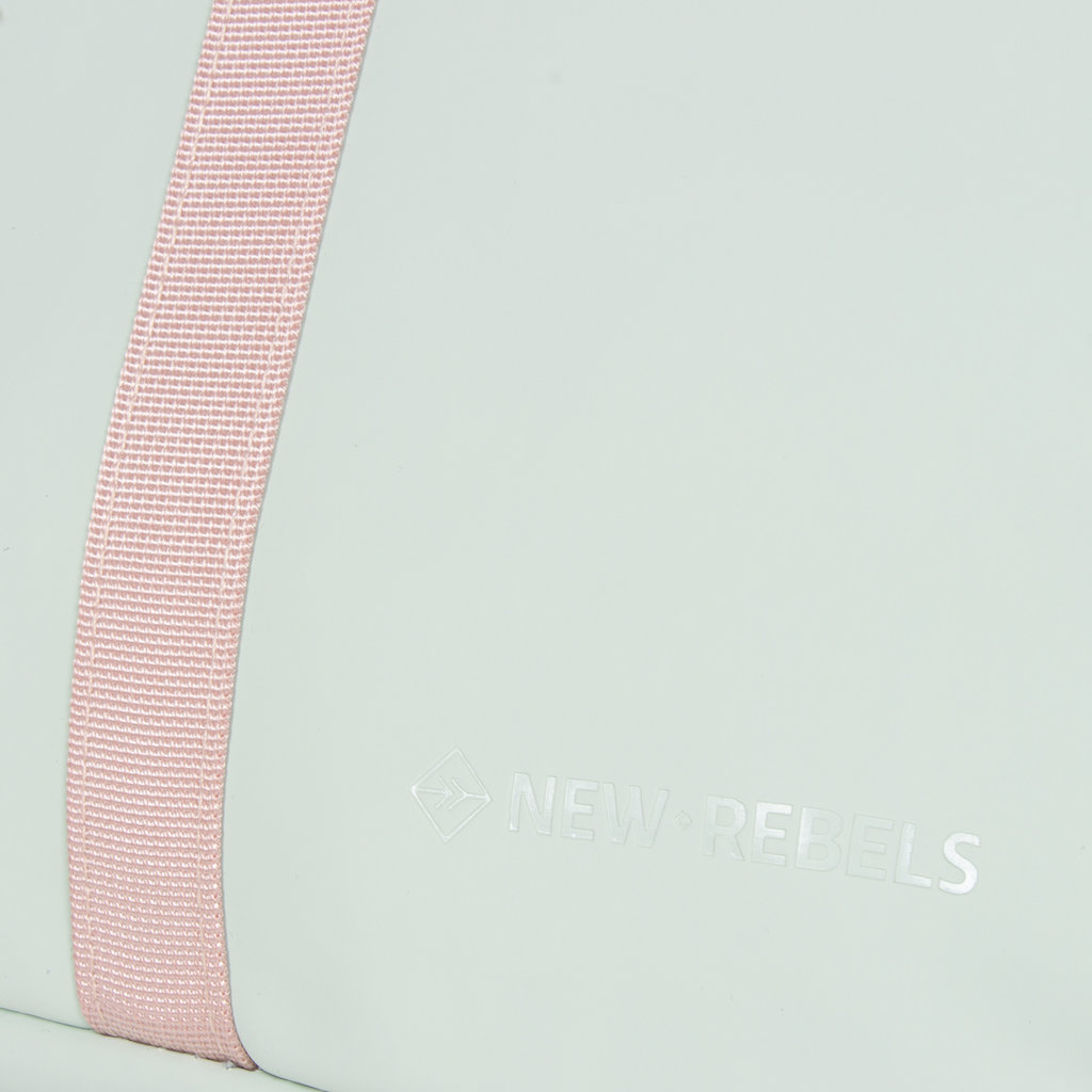 New Rebels ® Tim Rolltop  Rugtas Small Pink/Mint