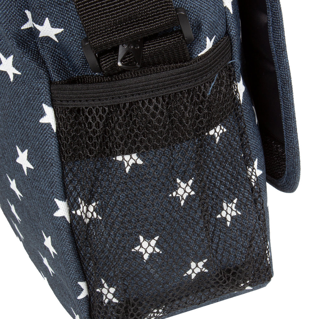 New Rebels ® Star25 - Medium Schoudertas  A5 - Crossbodytas met flap  -  A5 blue with stars