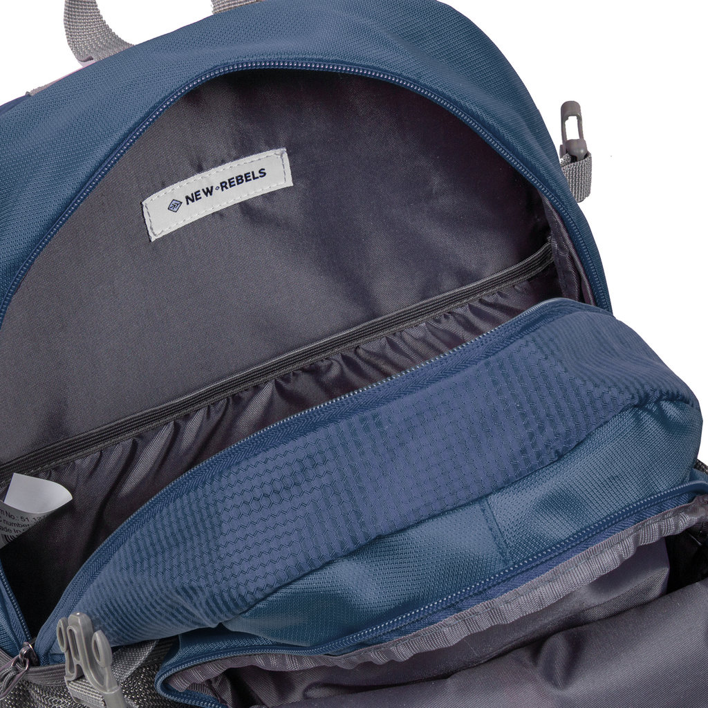 New Rebels New Rebels ® Kinley - Rugtas - Schooltas - Vrijetijdstas - 28 Liter - Nylon - Navy Blauw