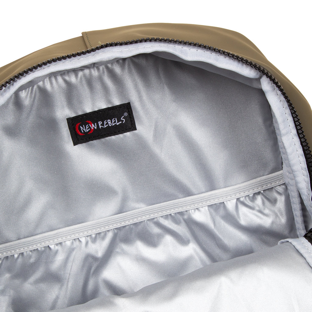 New Rebels New Rebels Mart Chicago Olijf Groen 17L Rugtas Waterafstotend Laptop 13"