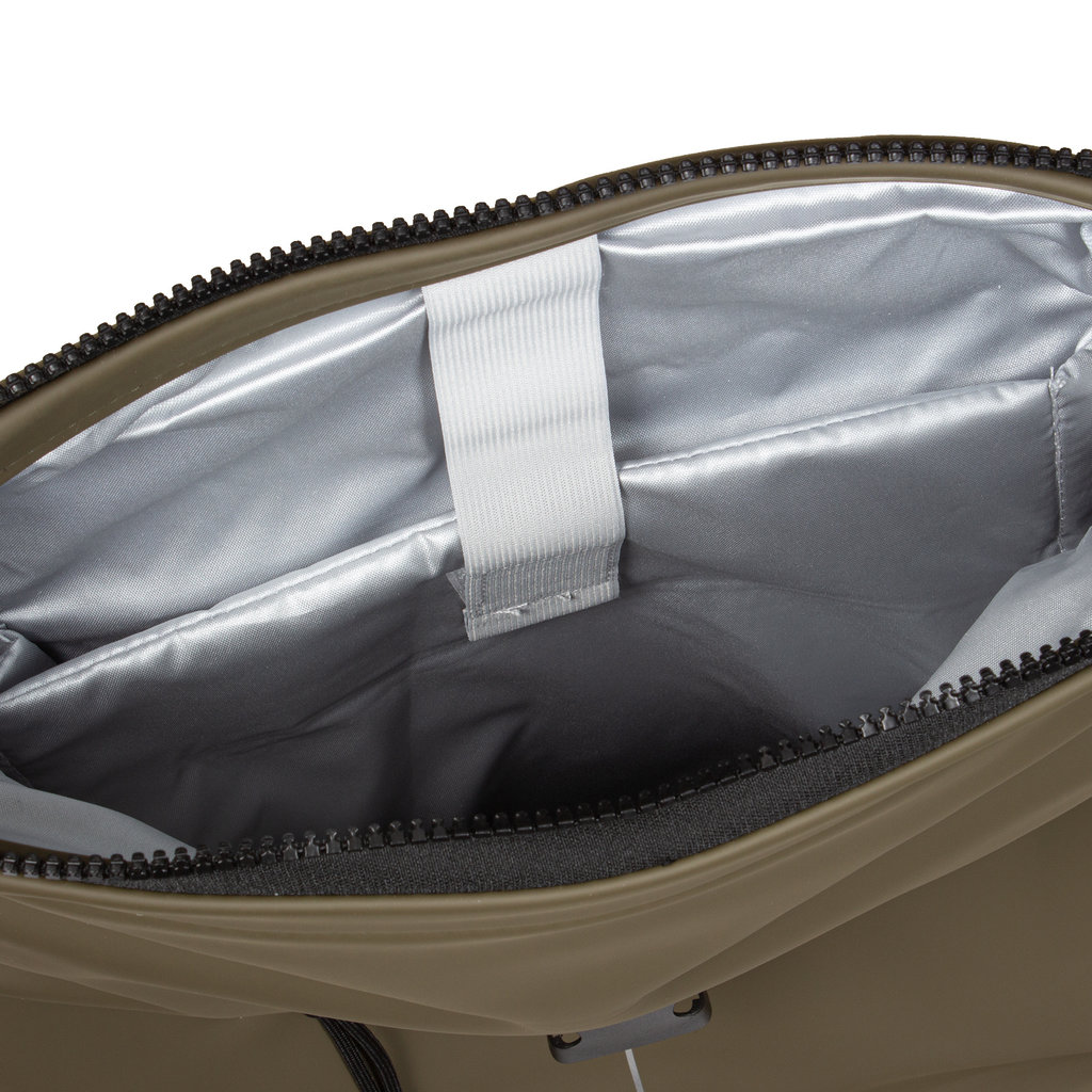 New Rebels New Rebels Mart New York Olijf Groen 21L Rugtas Rolltop Waterafstotend Laptop 15.6"