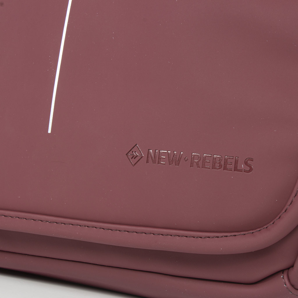 New Rebels ® Mart - Mit Überschlag Over - Burgundy - A5 - Umhängetasche Bag