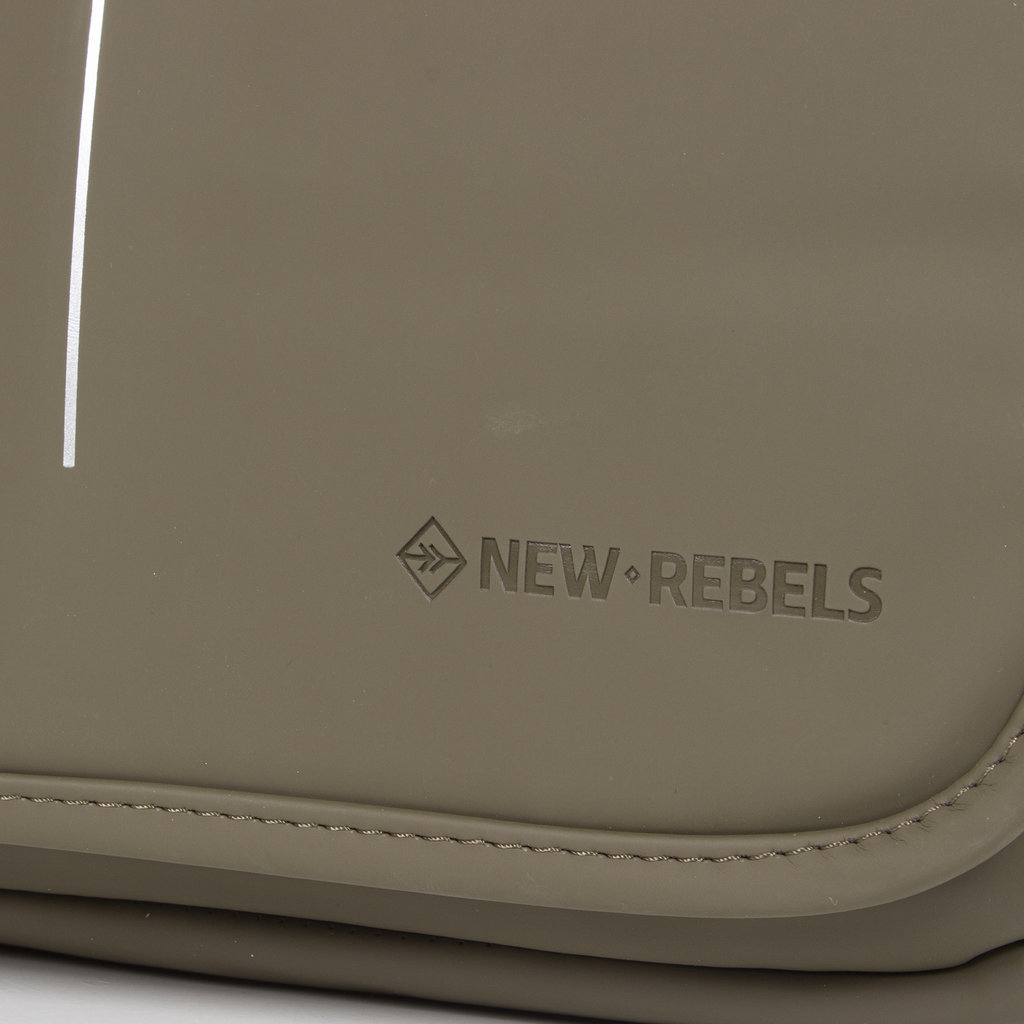 New Rebels New Rebels ® Mart - Mit Überschlag Over - OlIVgrün - A5 - Umhängetasche Bag