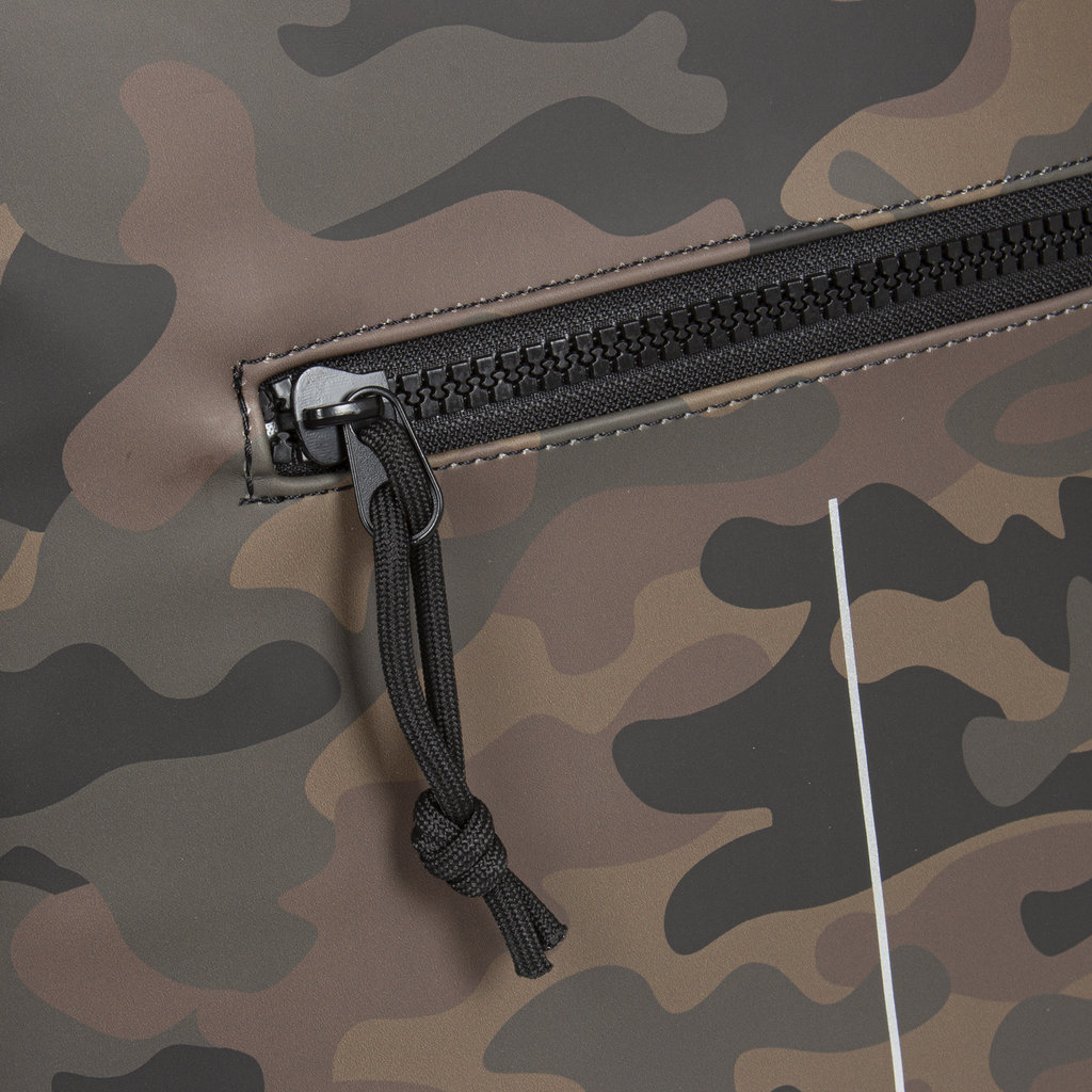 New Rebels New Rebels ® Mart - Top Zip - Waterafstotend -  Rugtas - Laptoptas 14Inch. - Shopper -  Brown Camouflage