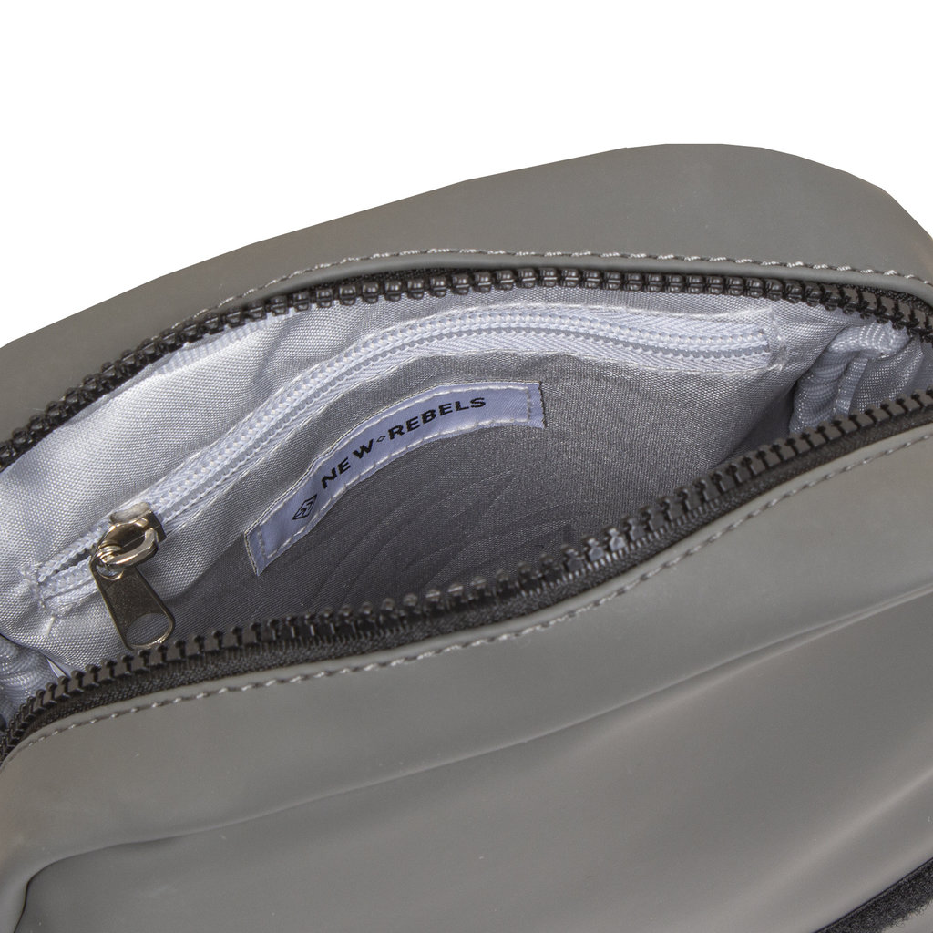 New Rebels New Rebels ® Mart - Small - Mit Überschlag - Umhängetasche Bag - Crossbody Bag - Anthrazit