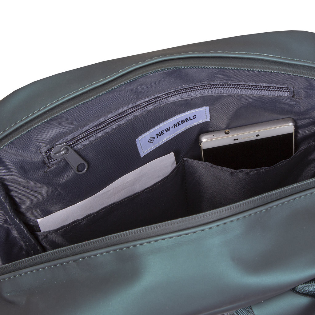 New Rebels New Rebels Harper Miami Metallic Grün 10L Rucksack Wasserabweisend Laptop 13"