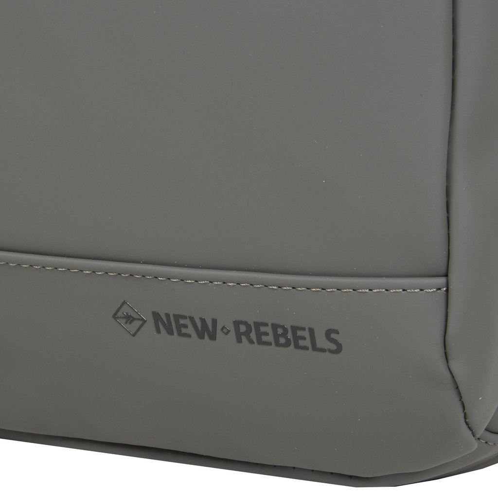 New Rebels New Rebels Harper Miami Rugzak 9L Waterafstotende Laptop Rugtas 13 inch Schooltas en Werktas van PU Comfortabel Antraciet