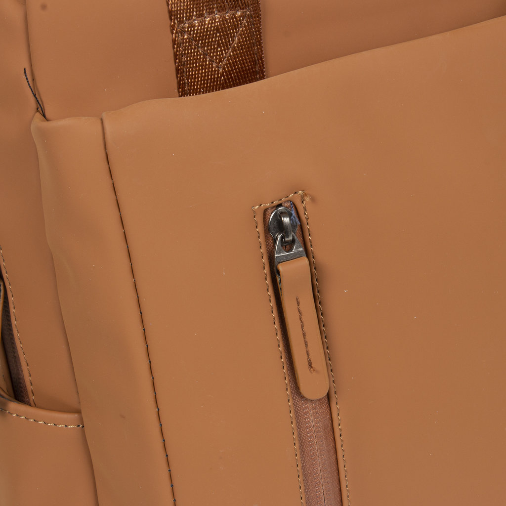 New Rebels New Rebels Harper Miami Rugzak 9L Waterafstotende Laptop Rugtas 13 inch Schooltas en Werktas van PU Comfortabel Cognac