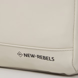 New Rebels New Rebels Harper Miami Rugzak 9L Waterafstotende Laptop Rugtas 13 inch Schooltas en Werktas van PU Comfortabel Beige New Rebels New Rebels Harper Miami Rugzak 9L Waterafstotende Laptop Rugtas 13 inch Schooltas en Werktas van PU Comfortabel Beige