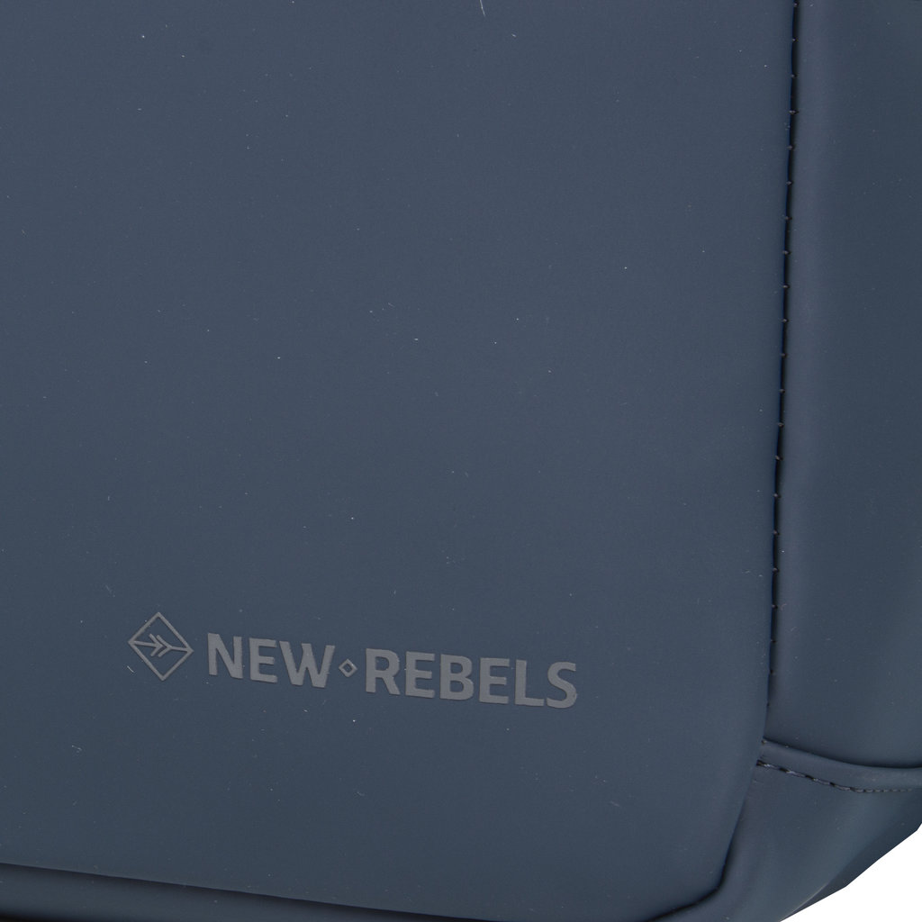 New-Rebels ®  Harper  3- Backpack - Laptoptas 14 inch - Waterafstotende Rugtas - 12 Liter - Waterproof Rugzak - Navy Blauw