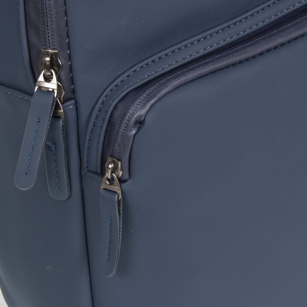 New Rebels New Rebels Harper Providence Marineblau 12L Rucksack Wasserabweisend Laptop 11.6"
