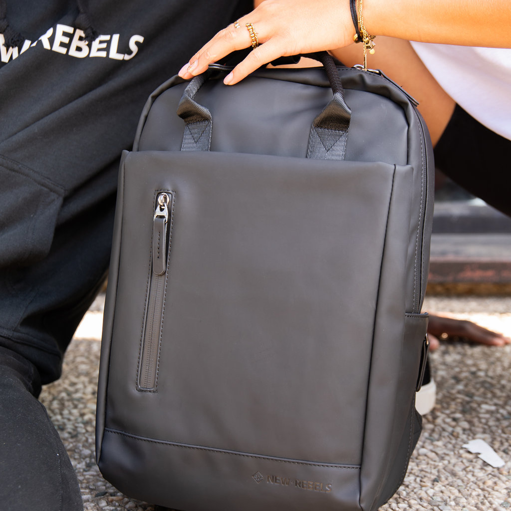 New Rebels New Rebels Harper Miami Schwarz 10L Rucksack Wasserabweisend Laptop 13"