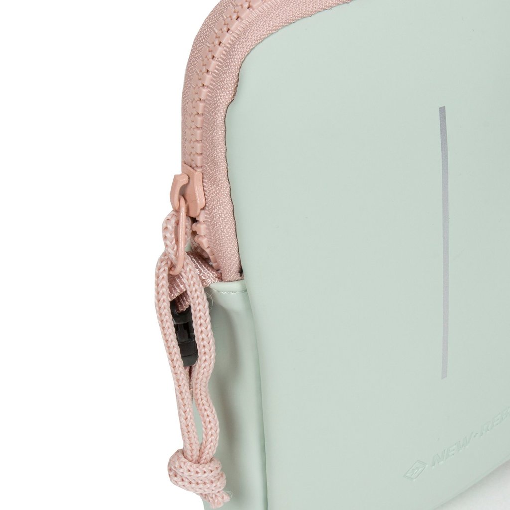 New Rebels New Rebels ® Tim - Waterafstotend - Telefoontas - Telefoontasje - Mint Blue/Soft Pink