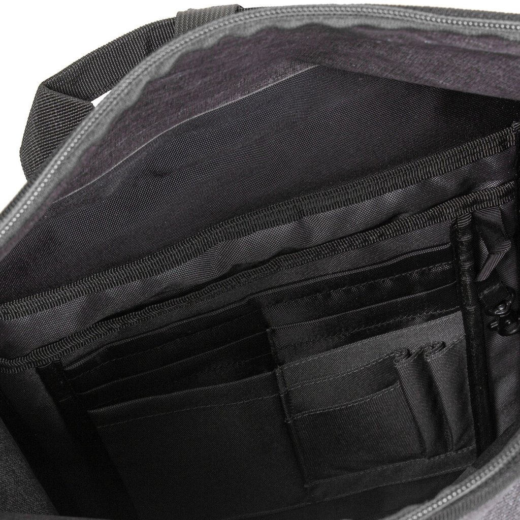 New Rebels New Rebels ® Vepo - Waterproof - Rolltop - Watersport - Waterdichte Rugzak / Ritsen - 32L- Gray