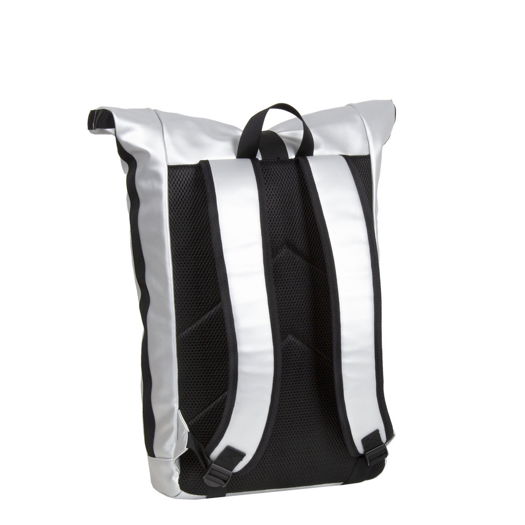 New Rebels New Rebels Mart New York Metallic Zilver 21L Rugtas Rolltop Waterafstotend Laptop 15.6"
