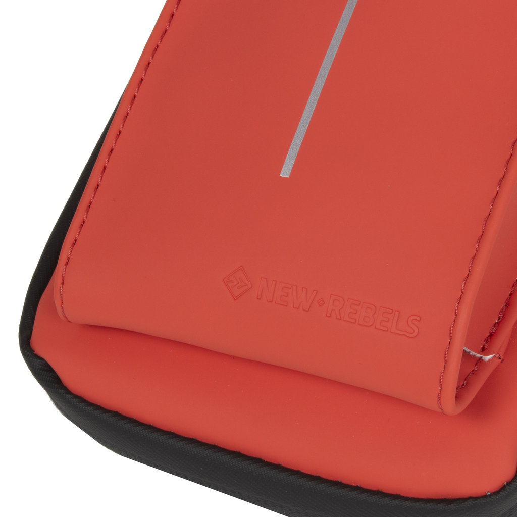 New Rebels New Rebels ® Mart Water-Repellent Phone Bag Orange