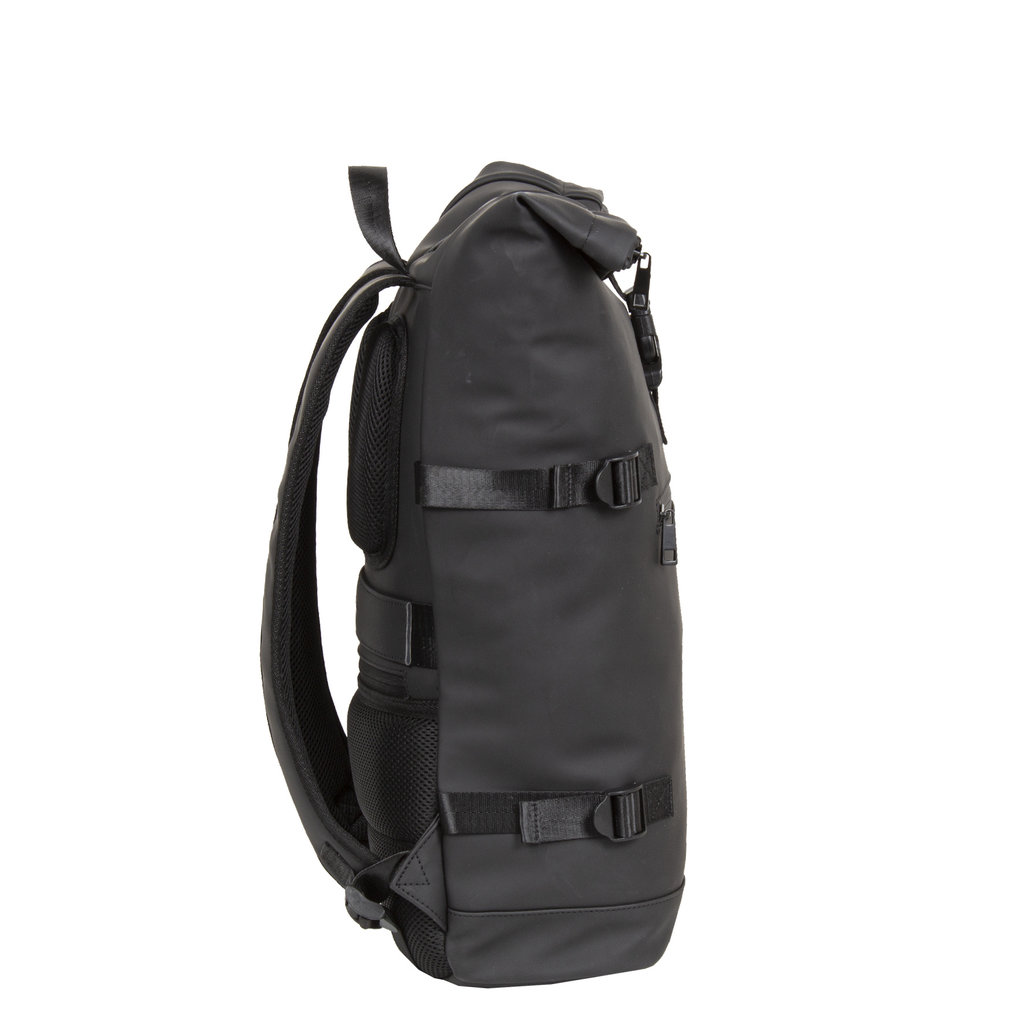 New Rebels New Rebels William Riverside Zwart 19L Rugzak Waterafstotend Laptop 15.6"