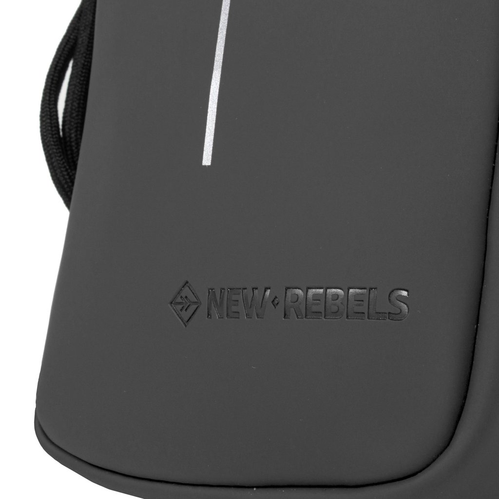 New Rebels New Rebels ® Mart - Waterafstotend - Telefoontas  - Telefoontasje - Zwart