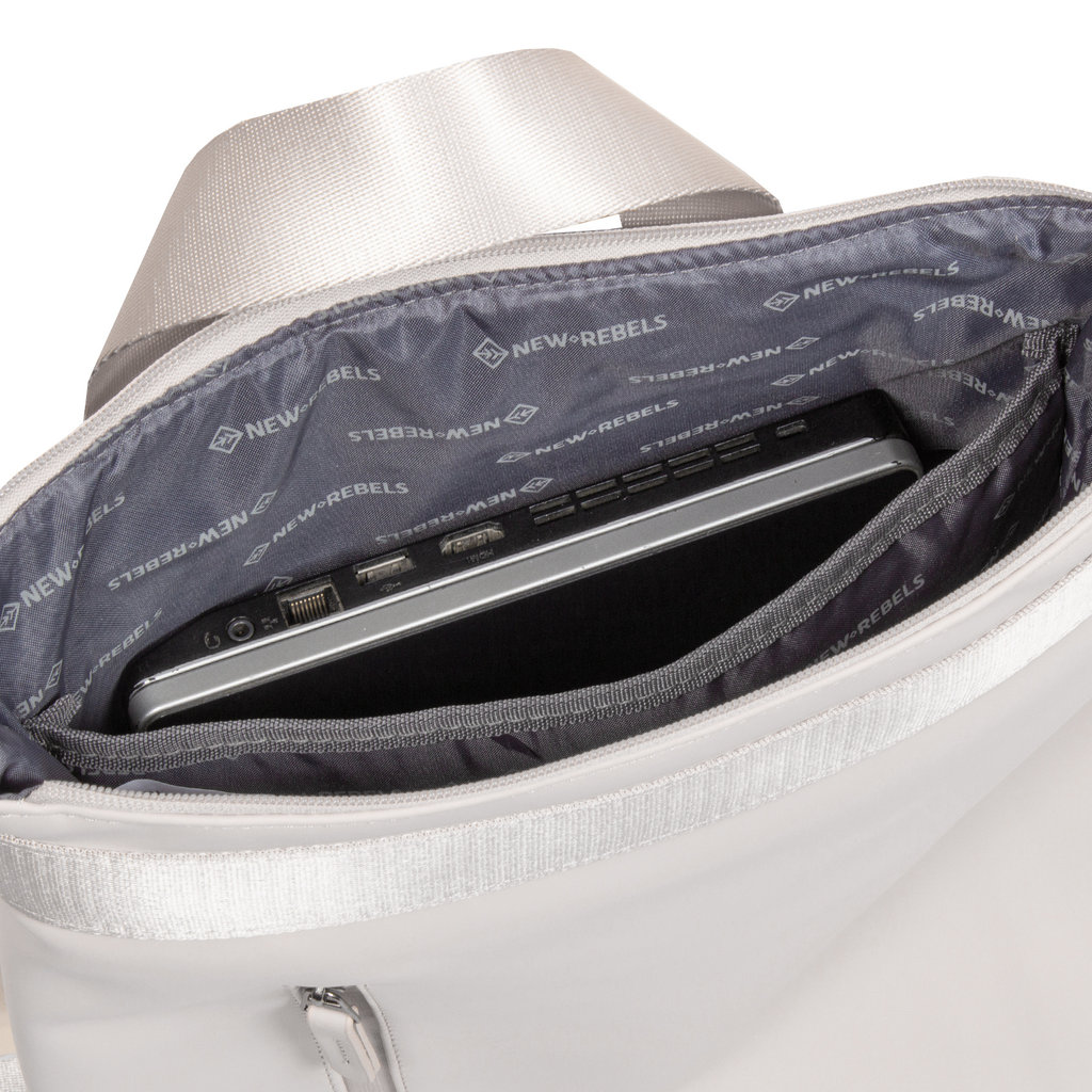 New Rebels New Rebels Daley Backpack 14L Beige Water-Repellent